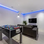 S Villa *