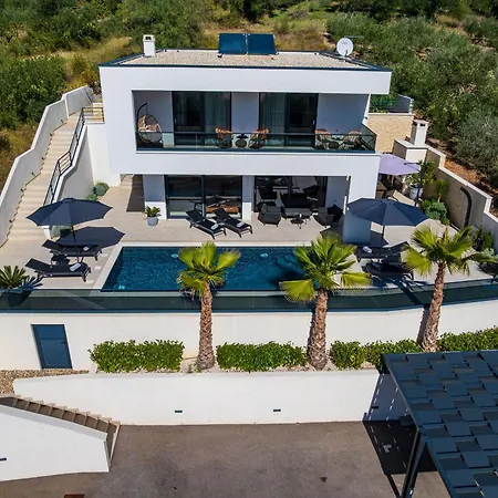 Villa S Posedarje