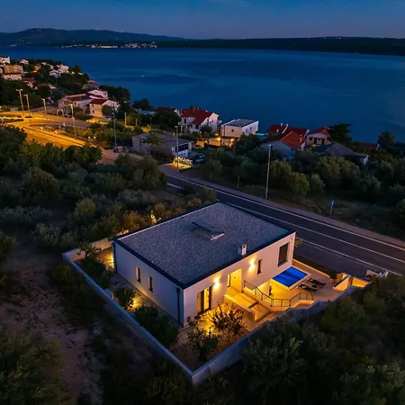Villa S Posedarje